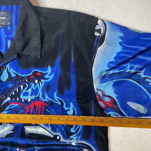 Urban Rags Clothing Inc Mens XL Graphic Button Up Shirt Dragon Car Flames - Picture 4 of 7